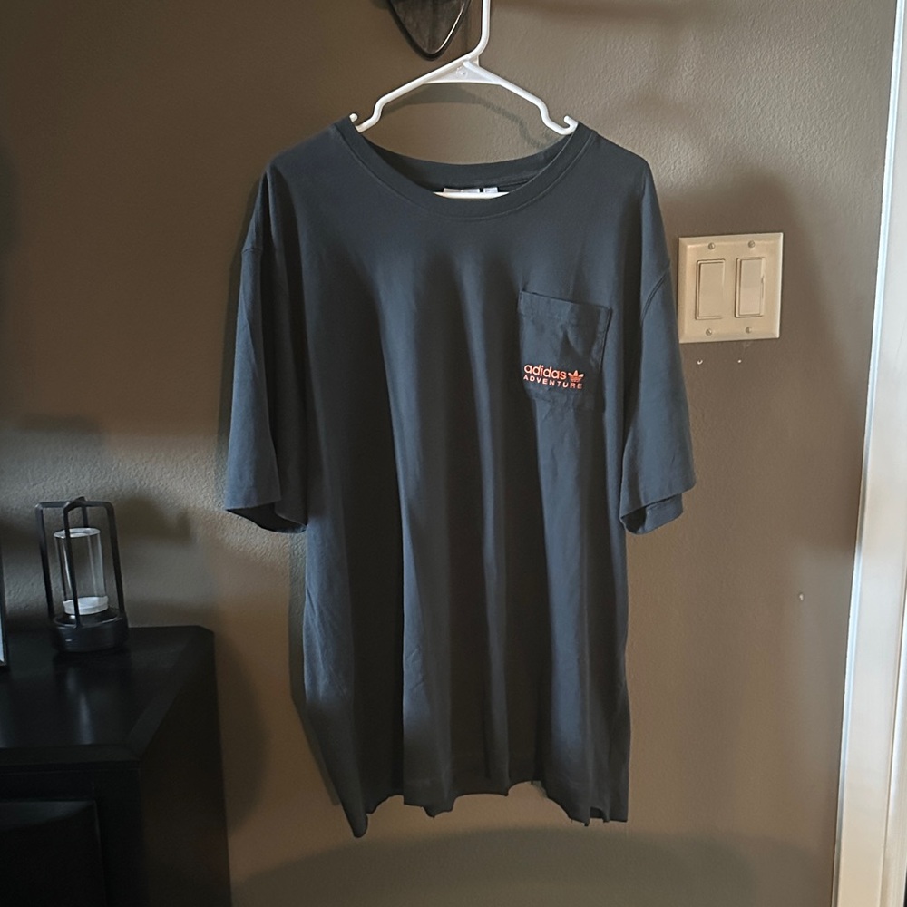 Adidas Men's Dark Gray Tee with Pocket